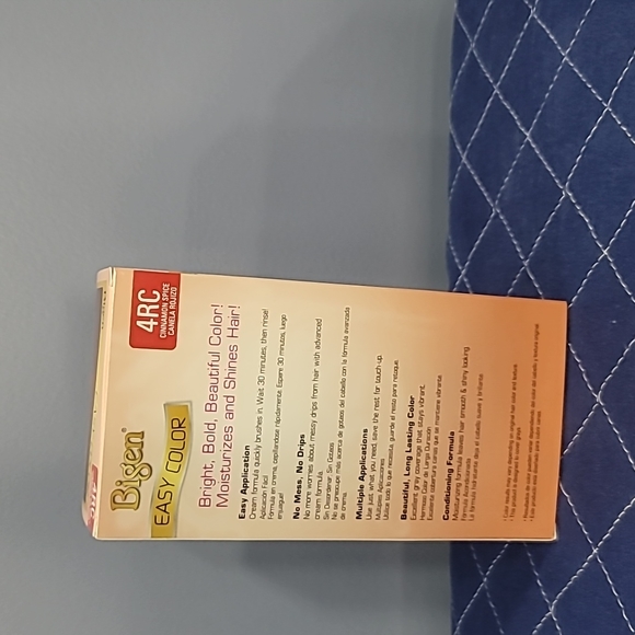 Bigen Easy Color Hair Color - Picture 3 of 4